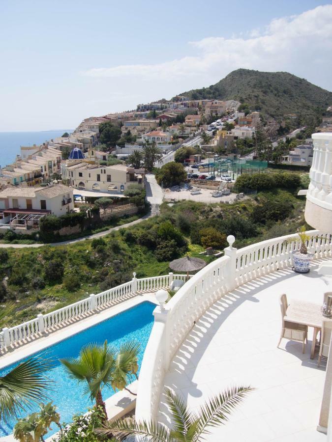 Frontline Villa, Five Star Deluxe Кампелло Экстерьер фото